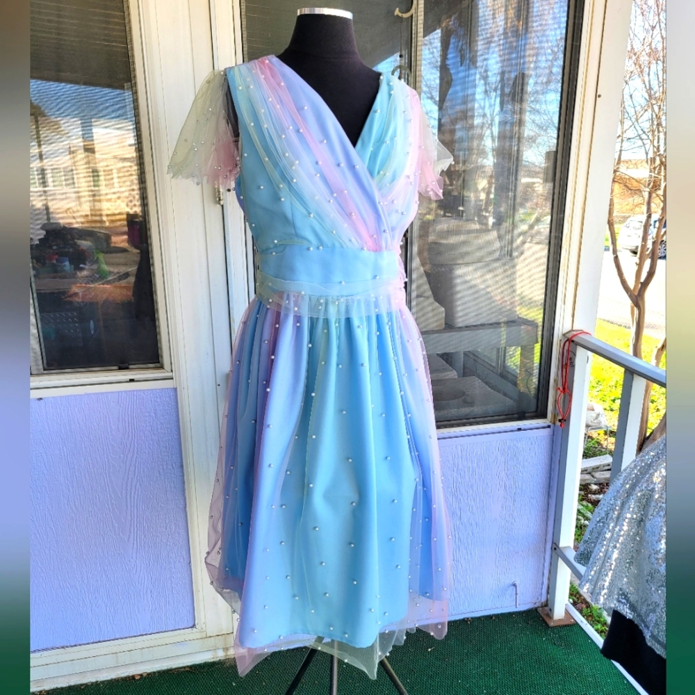 Elegant Pastel Midi Dress